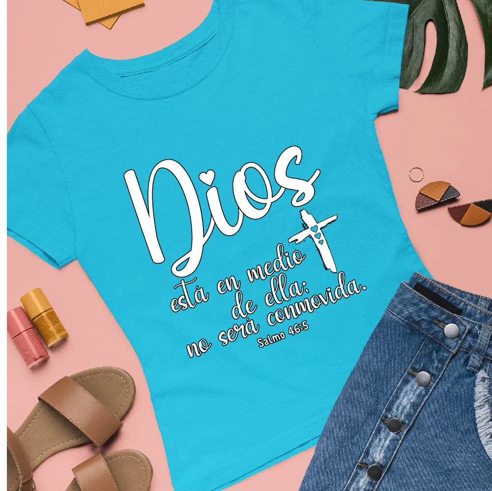 DIOS ESTA EN MEDIO