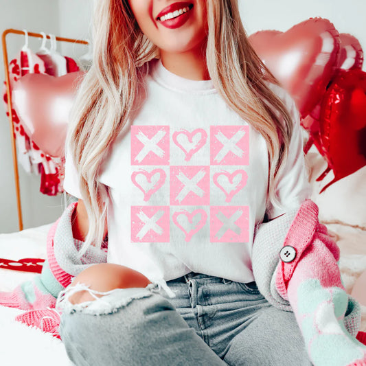Tic Tac XOXO Pink